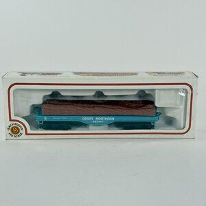 Bachmann HO Scale Great Northern Log Flat Car 42764 with Knuckle Couplers